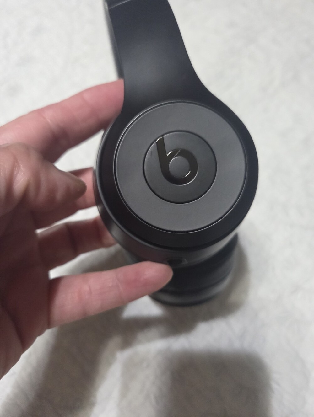 Beats by Dre Over-Ear Headphones in Black